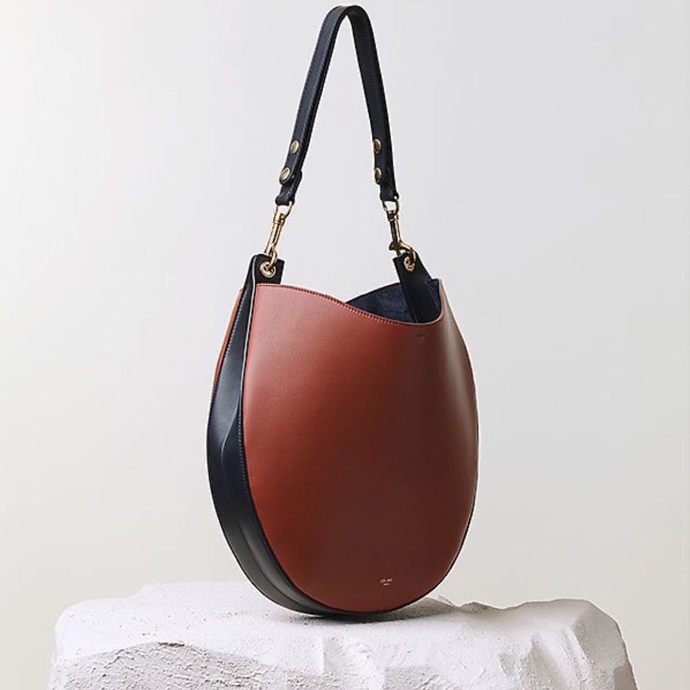 Cèline Hobo Handbag